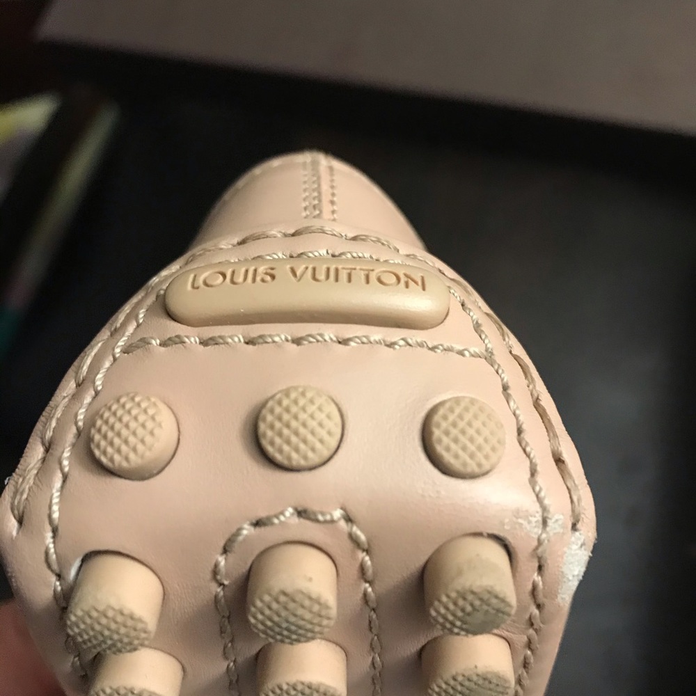 Authentic Louis Vuitton shoes - Picture 8 of 12